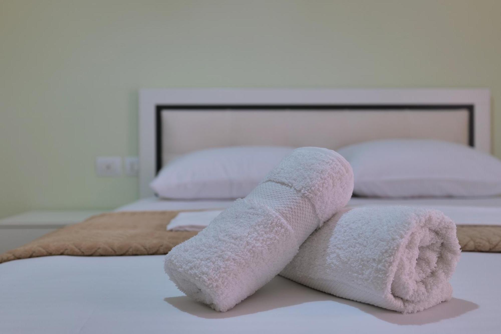 Noel Sea View Apartments Sarandë Eksteriør bilde