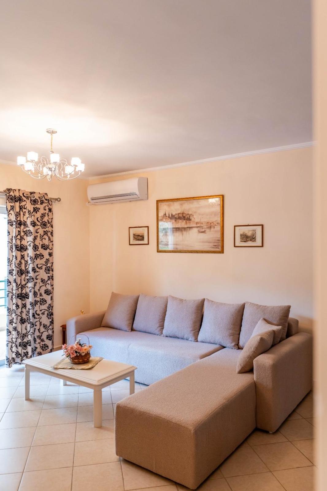 Noel Sea View Apartments Sarandë Eksteriør bilde