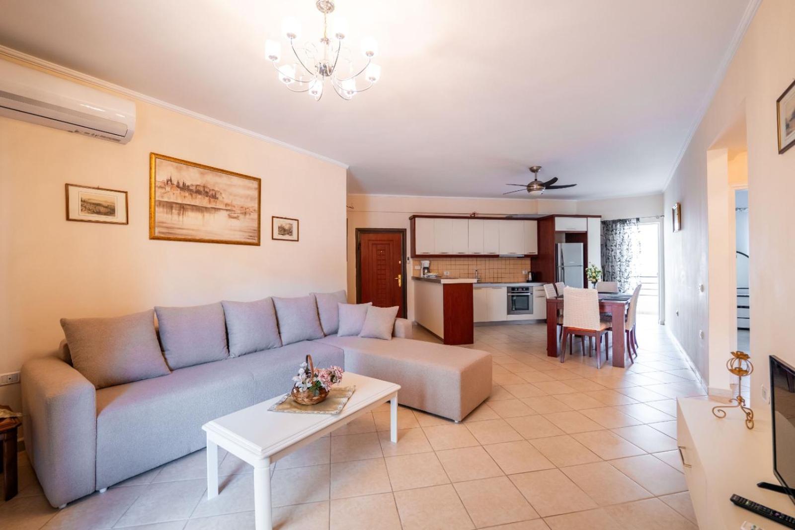 Noel Sea View Apartments Sarandë Eksteriør bilde