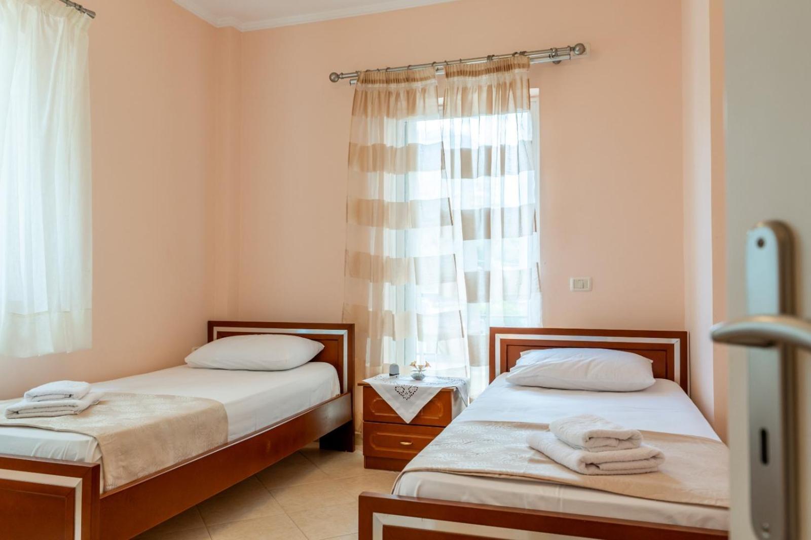 Noel Sea View Apartments Sarandë Eksteriør bilde